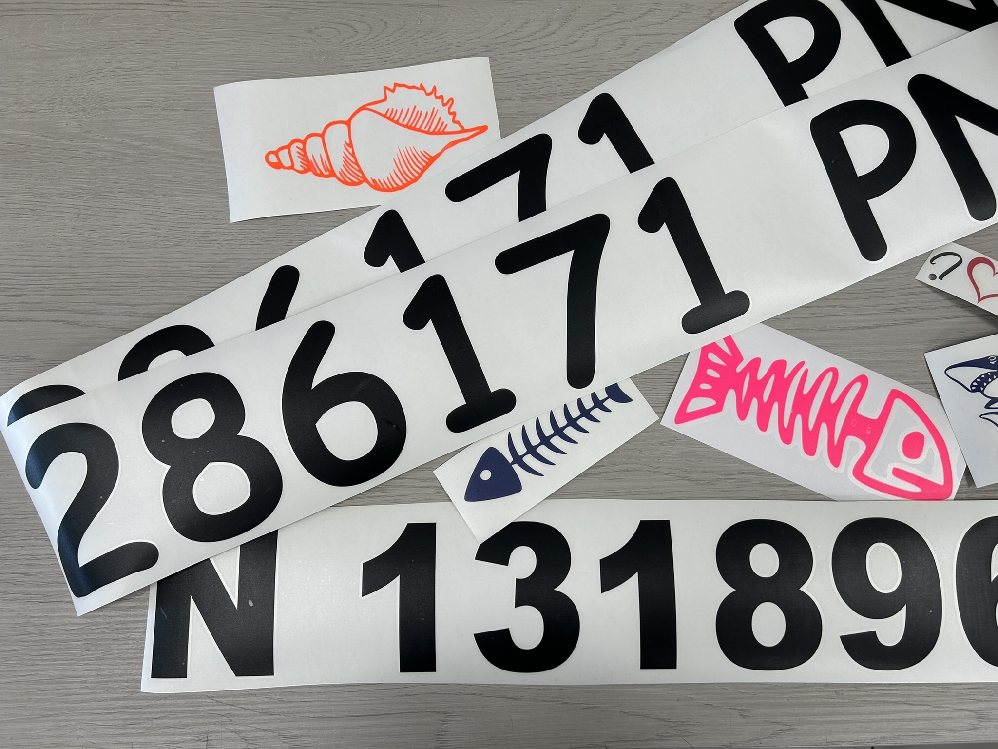 Personalizirana naljepnica – eTvornica